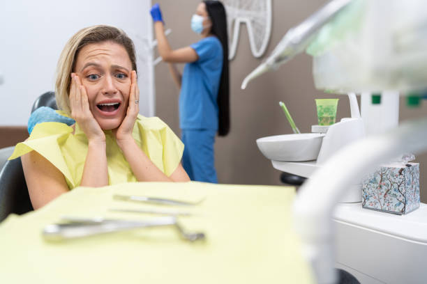 Best Emergency Dental Care for Broken or Chipped Teeth in Redwood, TX